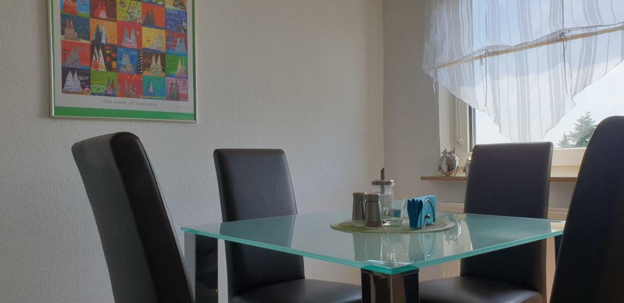 Ferien- Messewohnung Naehe Koeln-Messe Flughafen Bonn 罗斯拉特 外观 照片
