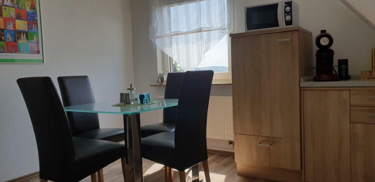 Ferien- Messewohnung Naehe Koeln-Messe Flughafen Bonn 罗斯拉特 外观 照片